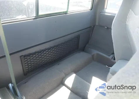 2003 Mazda B4000 Se z USA, uszkodzony, nr VIN 4F4ZR17E23TM18784